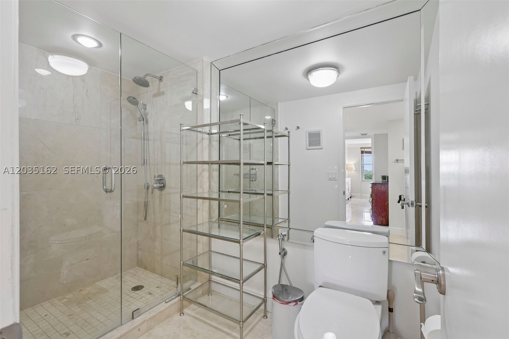 COMMODORE CLUB WEST CONDO - Residential