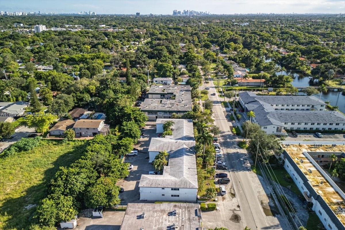 DORIAN APARTMENTS - Residential Income