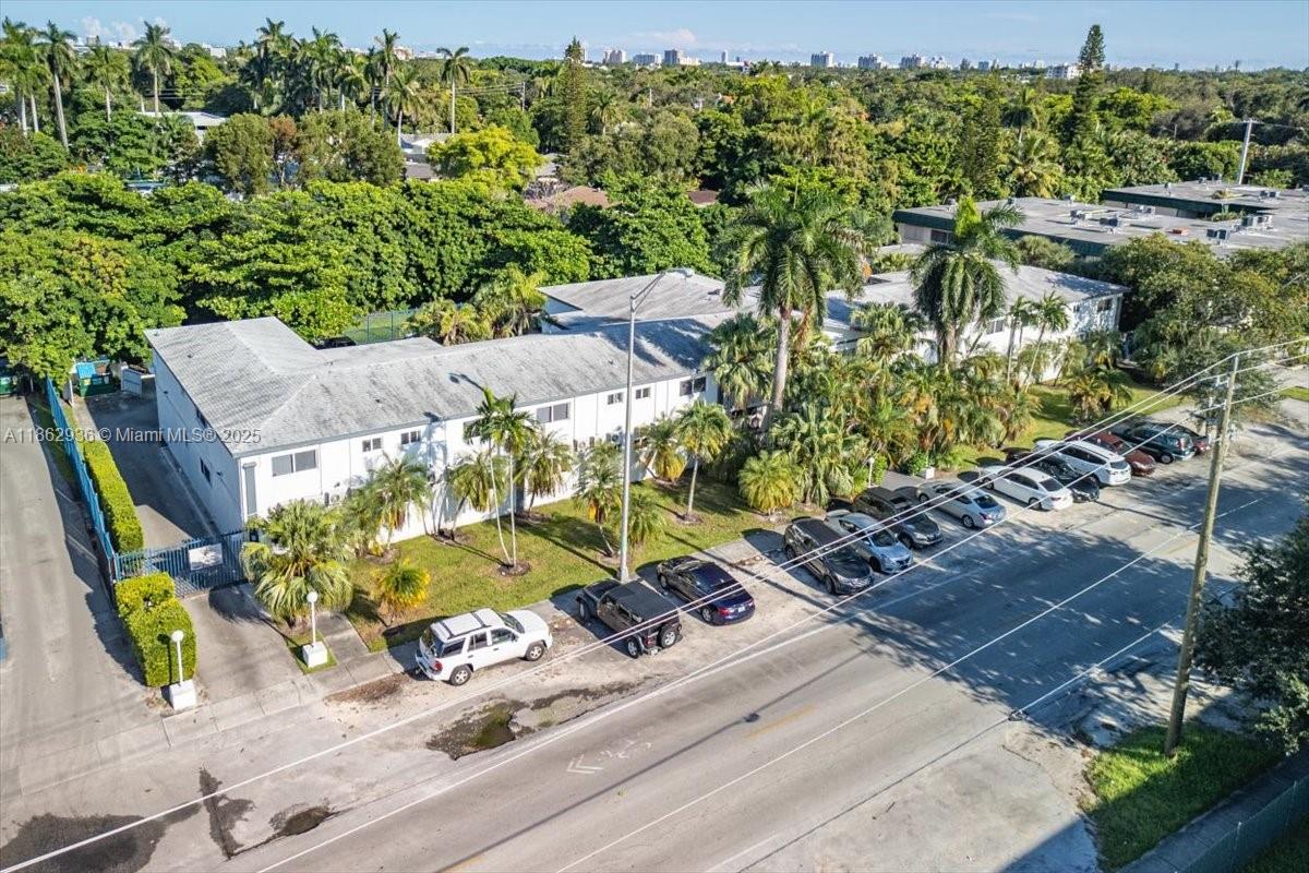 DORIAN APARTMENTS - Residential Income