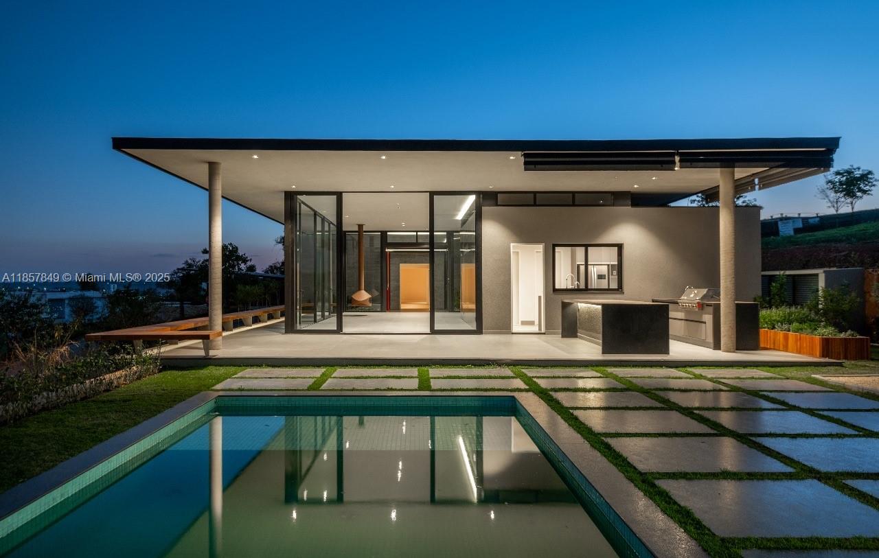 Condomínio Fazenda Dona Ca - Residential