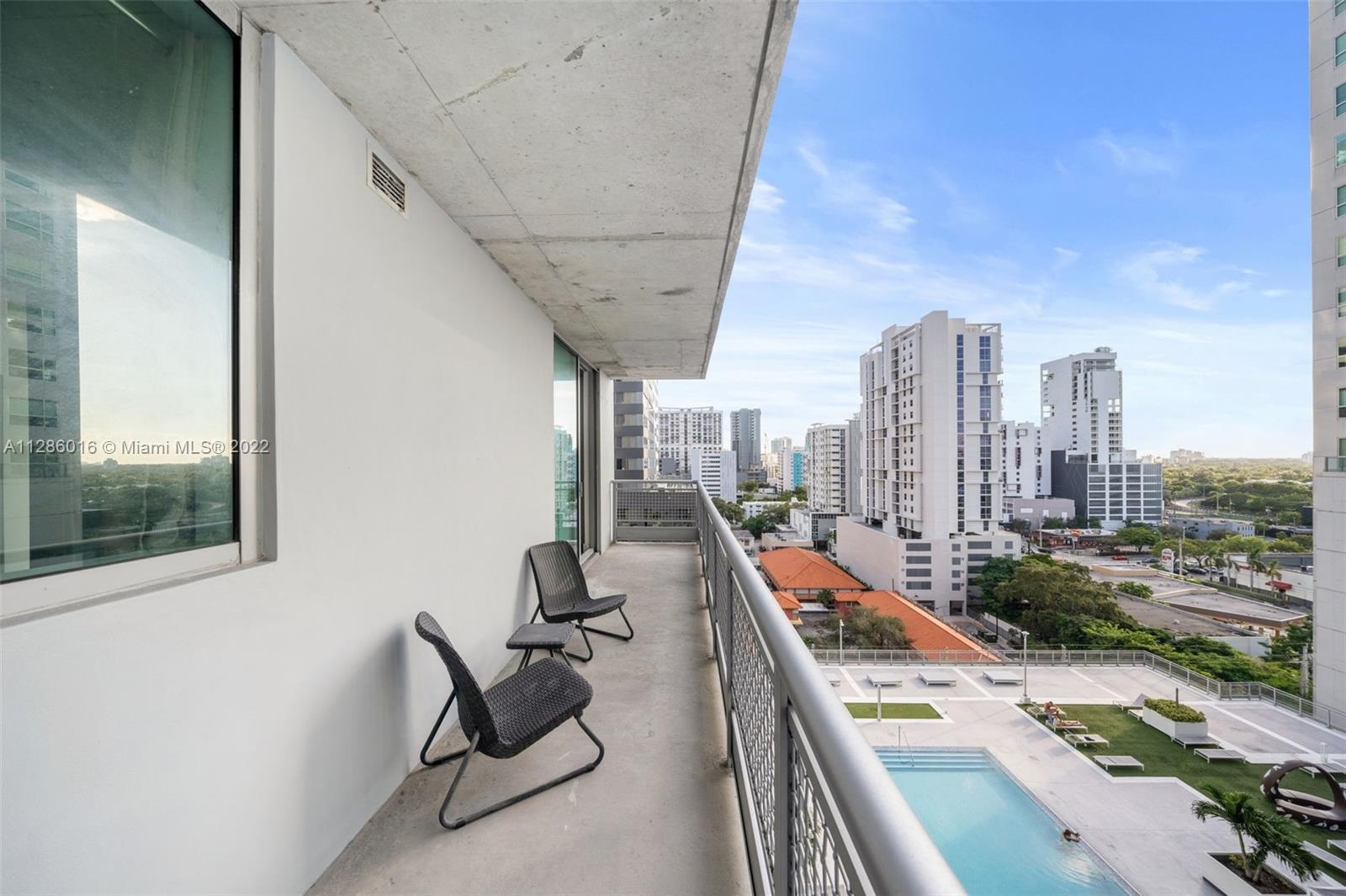 Corner unit with pool & SW views at the trendy Neo Vertika, Loft-style, full service condo building with 5 star amenities including pool, gym and business center. Located within blocks of Brickell City Center, Mary Brickell Village, and next to Metro Rail & Metro mover, FTX Arena, Downtown, Bayside Shopping Center, and Miami's Financial District (Brickell Ave). Unit 1426 has an open layout (no separation between living/sleeping areas) and 10" high concrete ceilings. Walking score 87, transit score 85 and bike score 85.