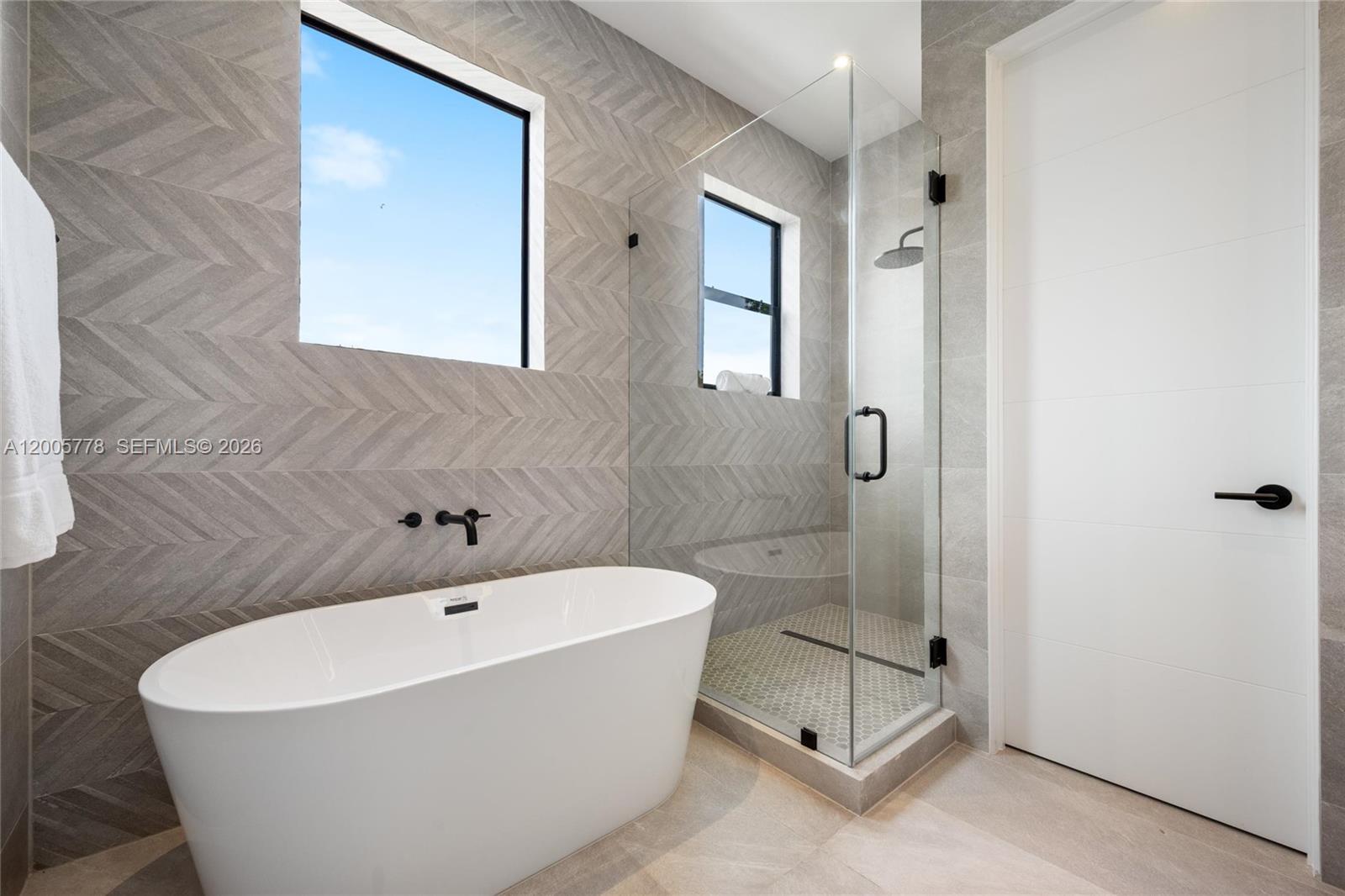 SILVER BLUFF GARDENS - Residential