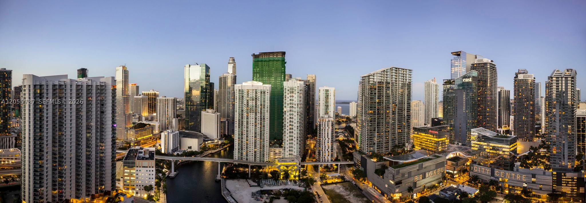 MINT CONDO - Residential