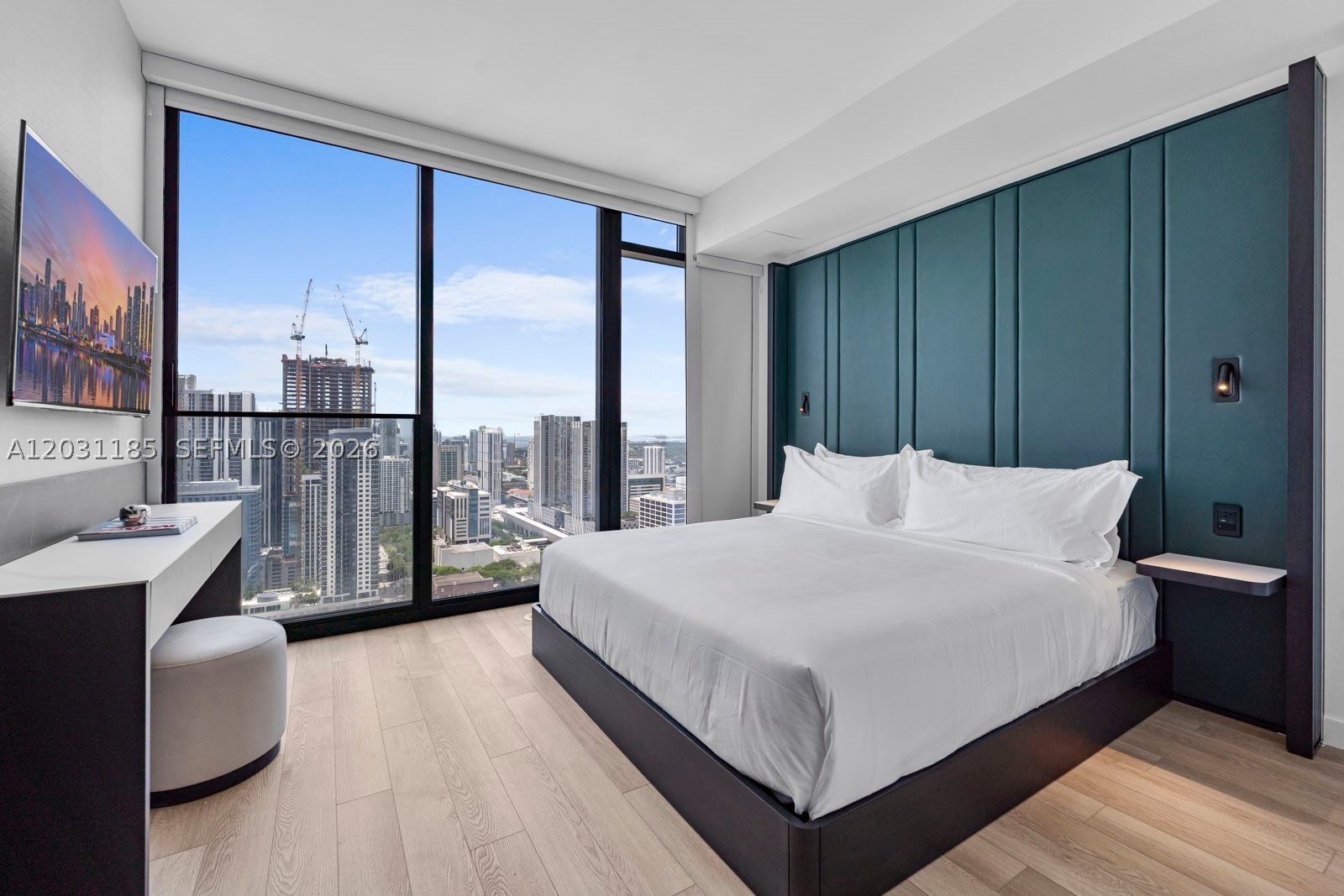 MIAMI NORTH - Residential