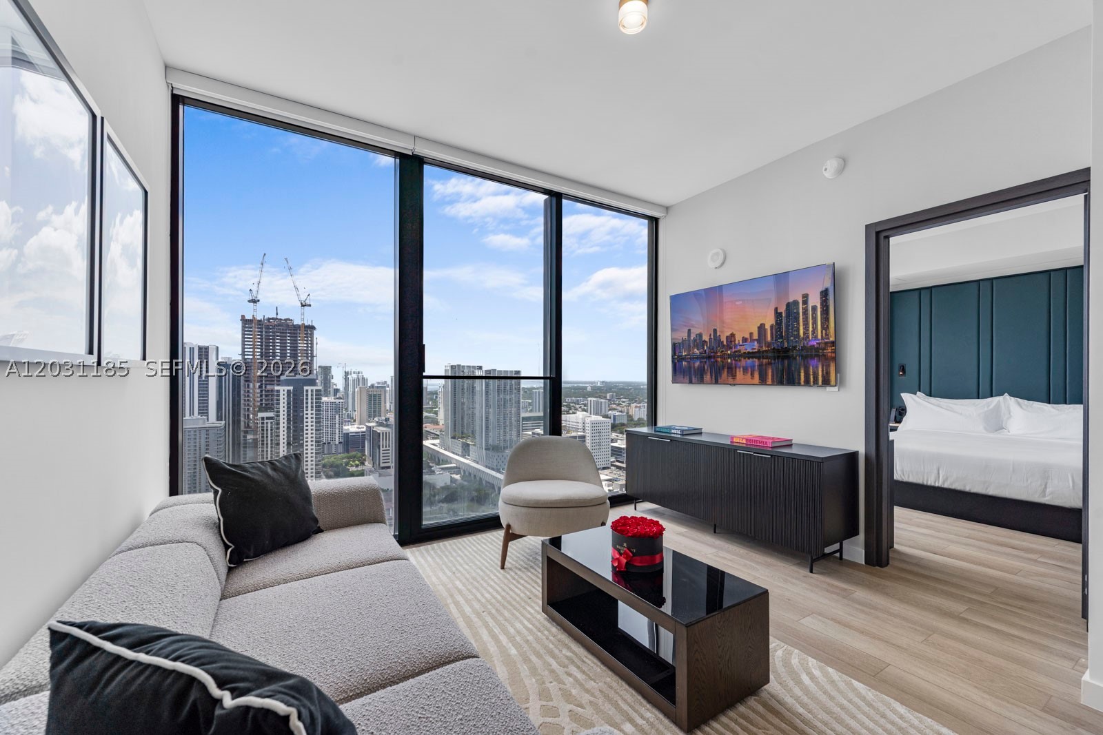 MIAMI NORTH - Residential