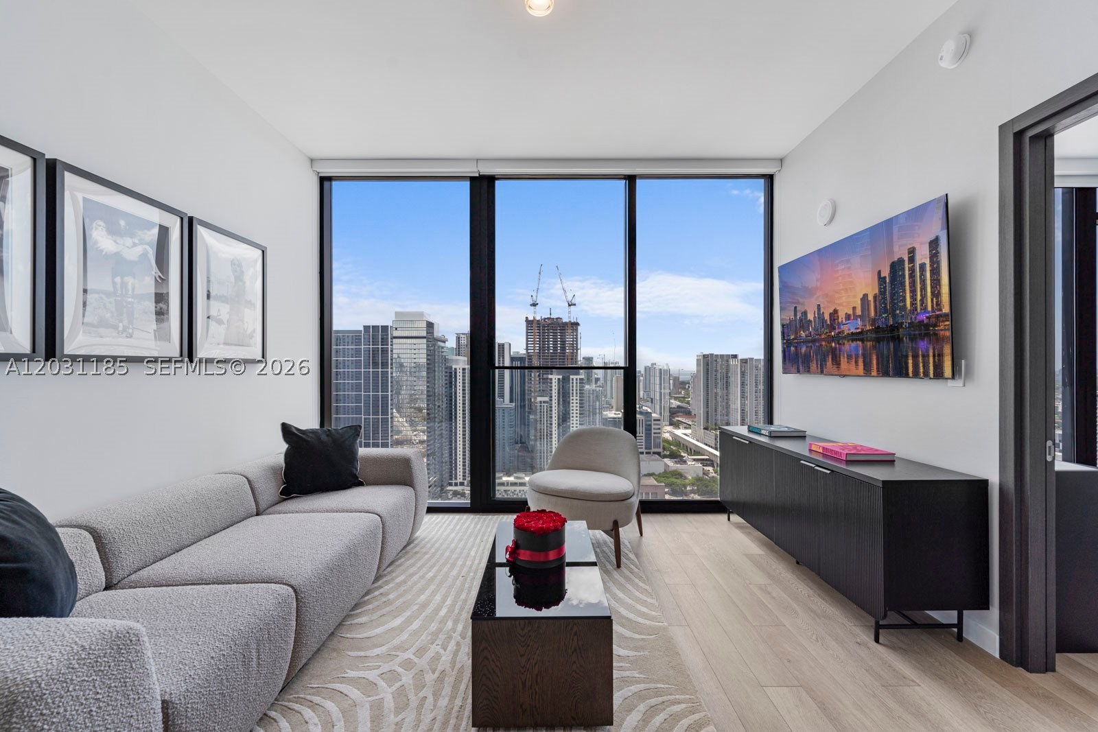 MIAMI NORTH - Residential