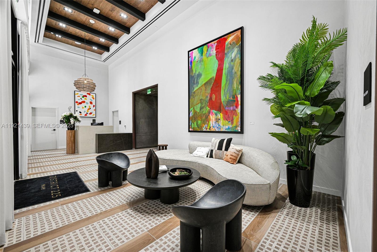 MIAMI NORTH - Residential
