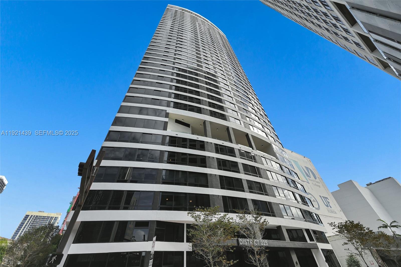 MIAMI NORTH - Residential