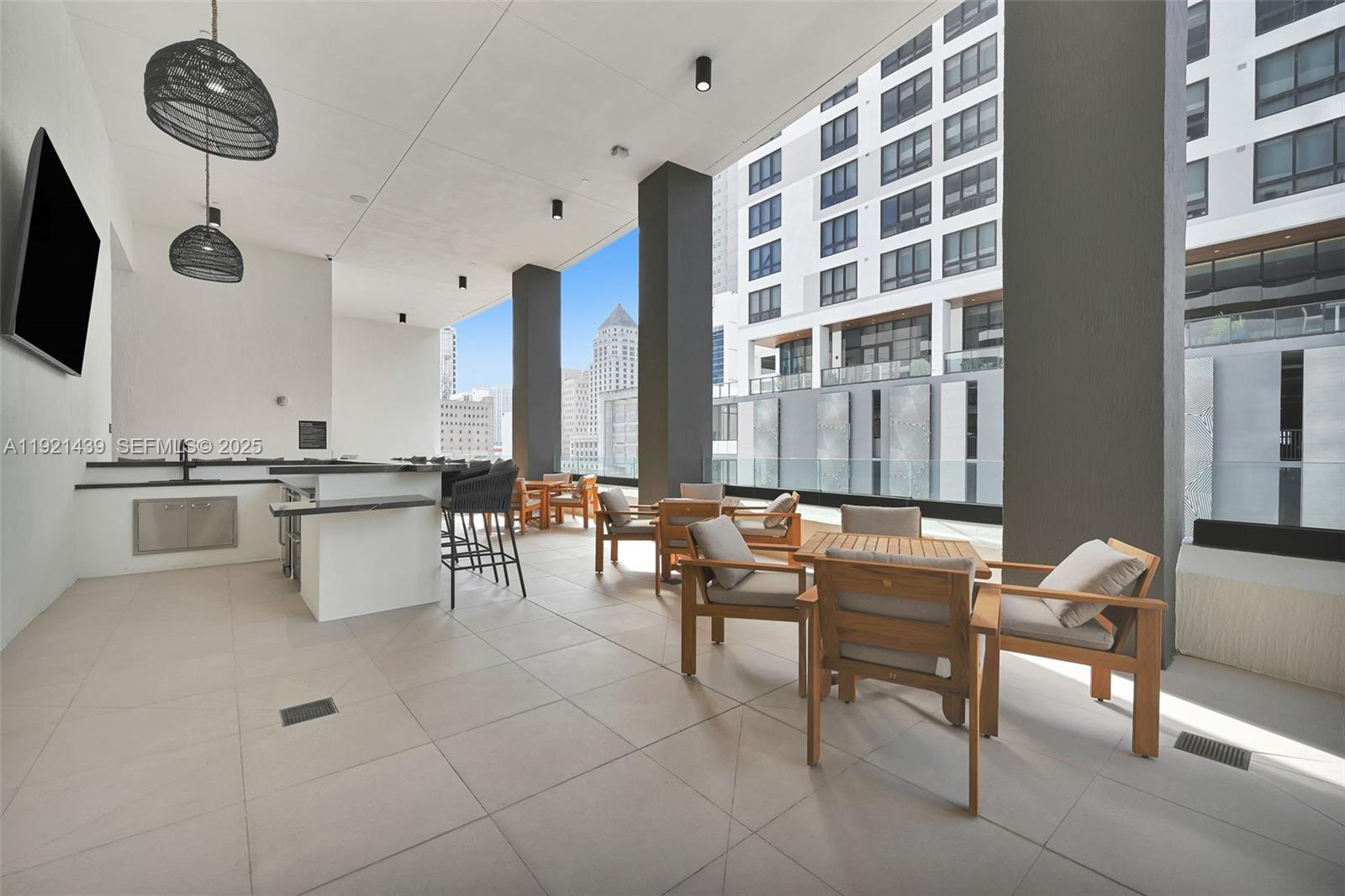 MIAMI NORTH - Residential