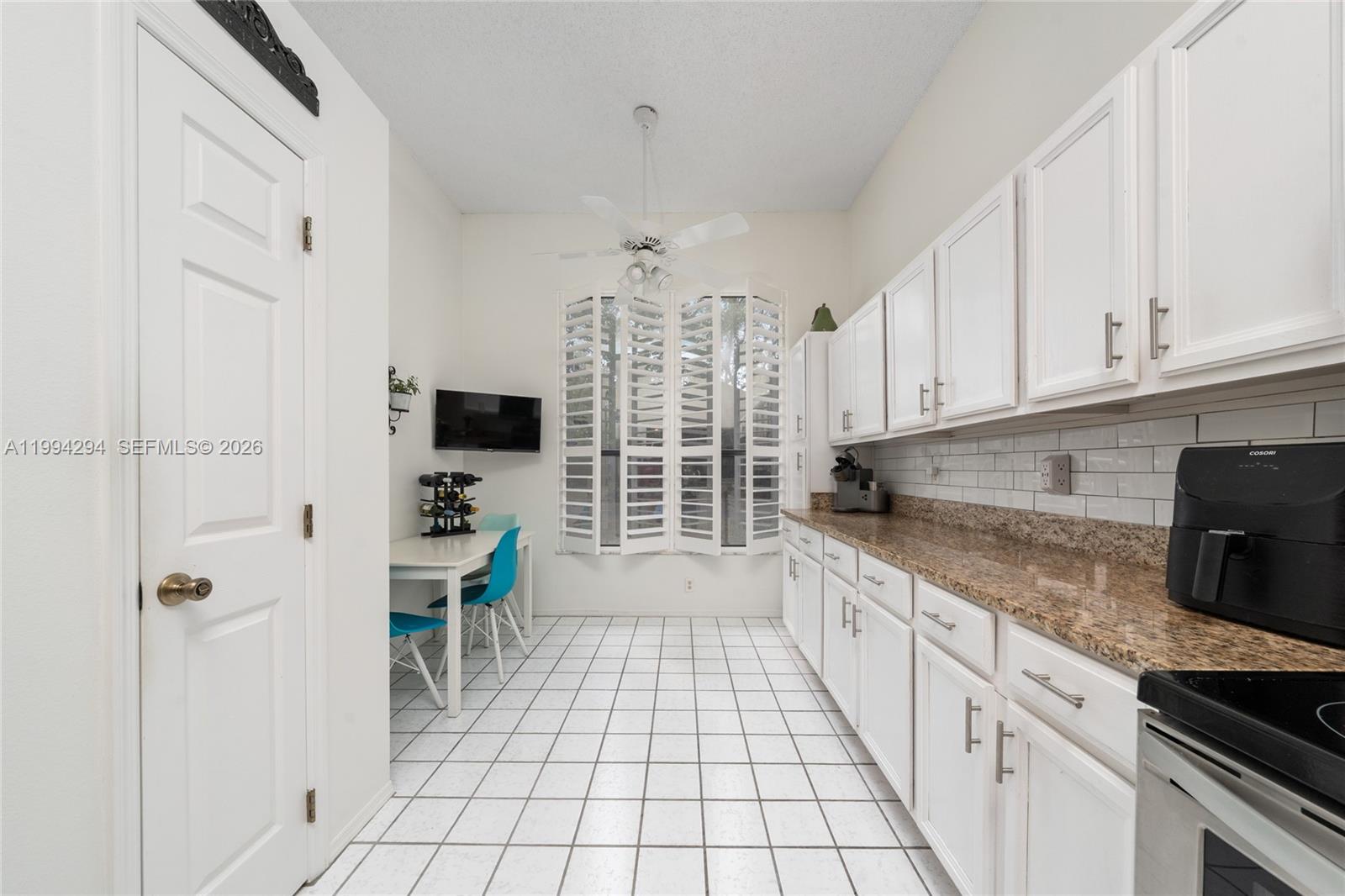 CRANES ROOST VILLAS - Residential