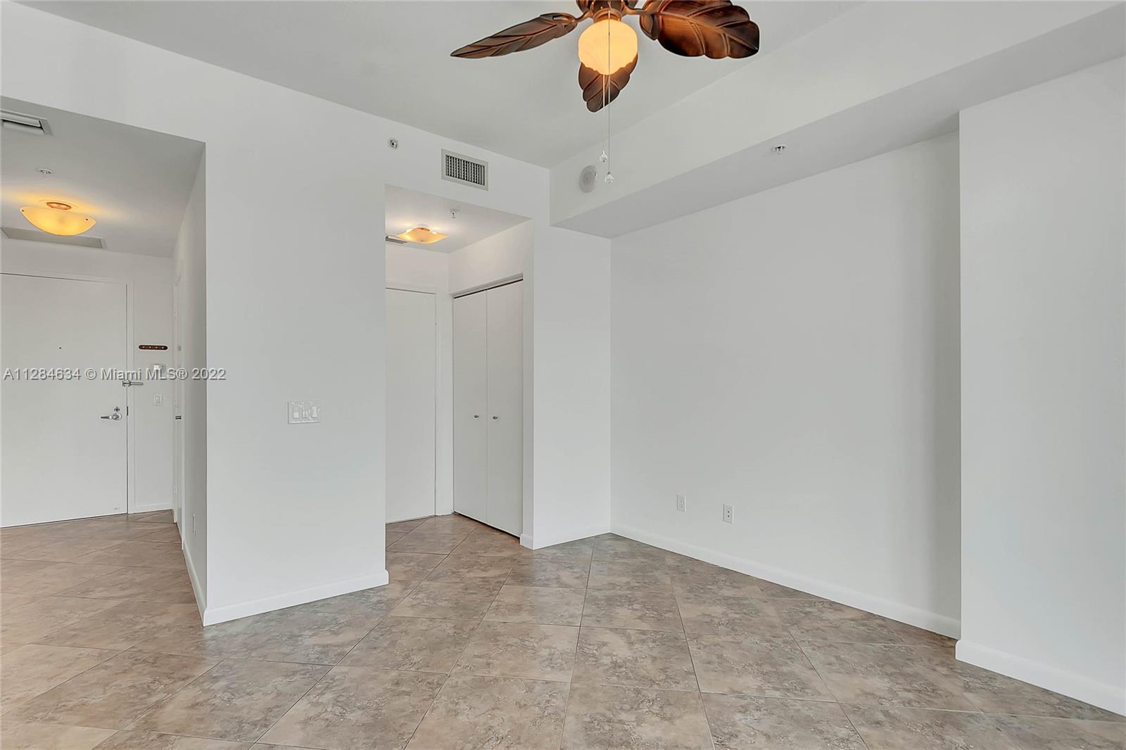 INFINITY AT BRICKELL COND - Residential