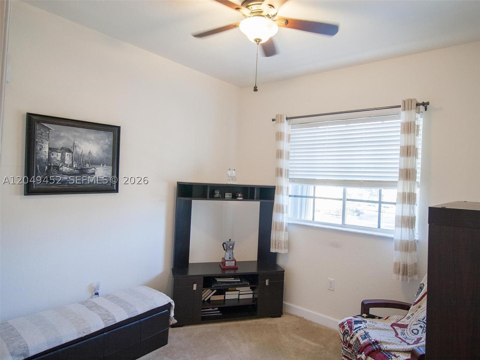 CARIBBEAN ISLES VILLAS CO - Residential Lease