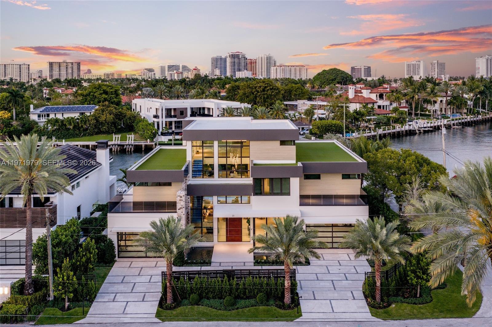 ISLA BAHIA - Residential