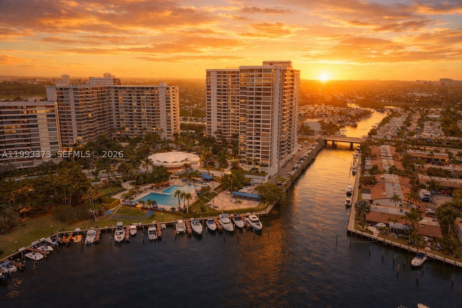 OLYMPUS CONDO PHASE - Residential