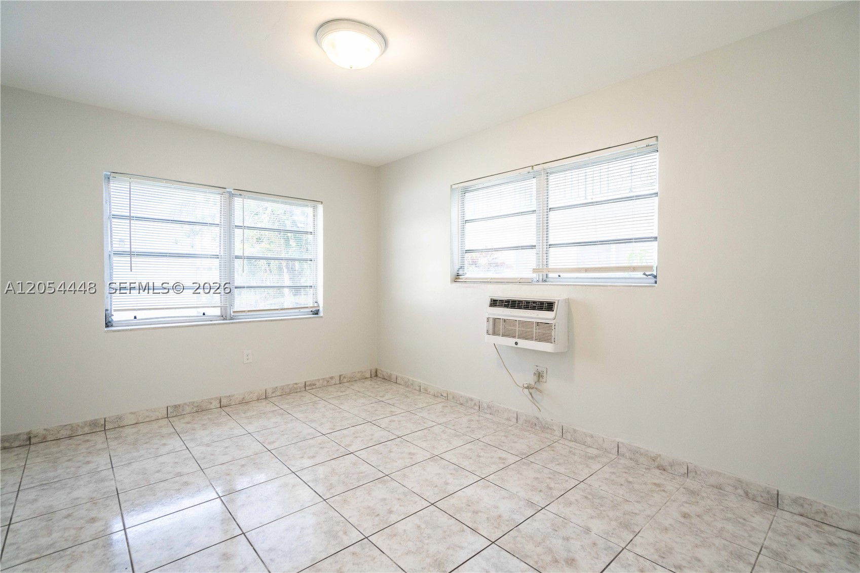 OCEANSIDE SEC ISLE OF NOR - Residential Lease