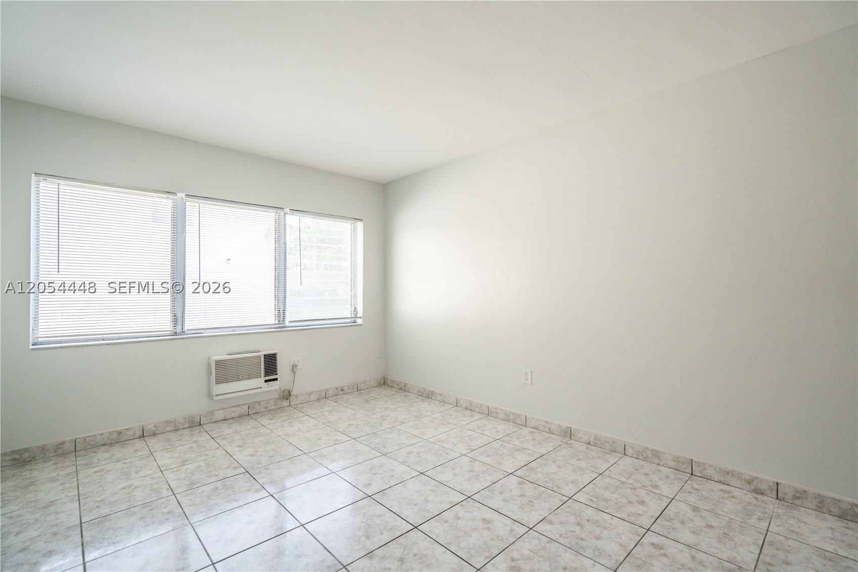 OCEANSIDE SEC ISLE OF NOR - Residential Lease