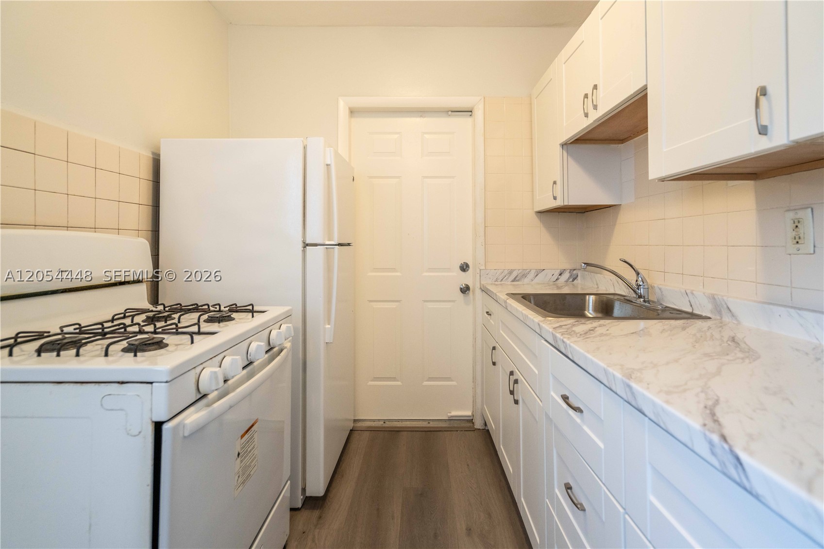 OCEANSIDE SEC ISLE OF NOR - Residential Lease