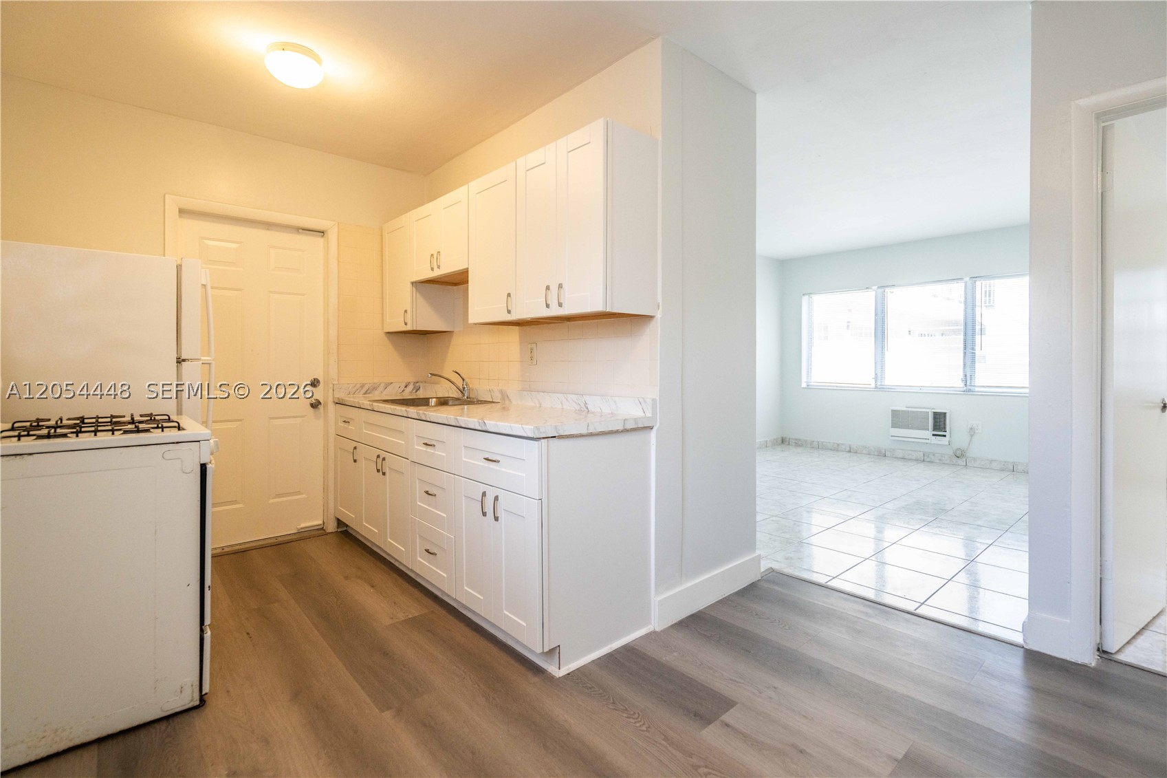 OCEANSIDE SEC ISLE OF NOR - Residential Lease