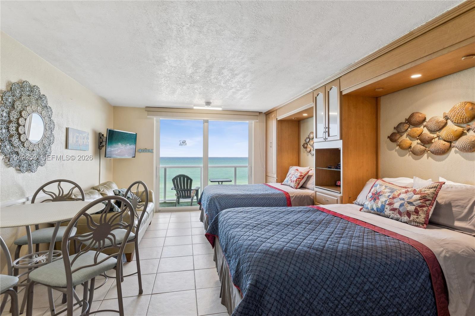 THE AVENTURA BEACH CLUB C - Residential