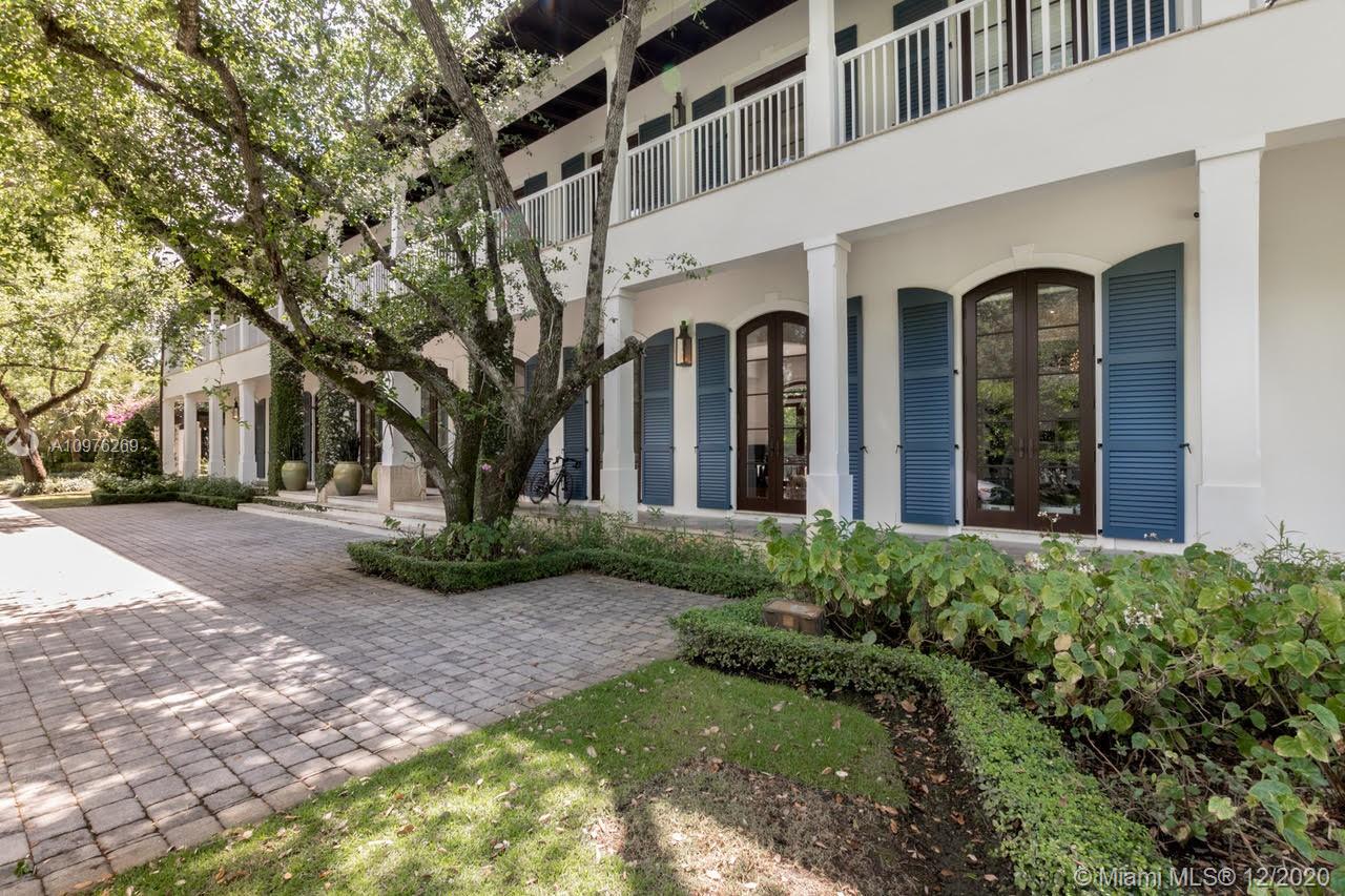 PALM VISTA - Residential