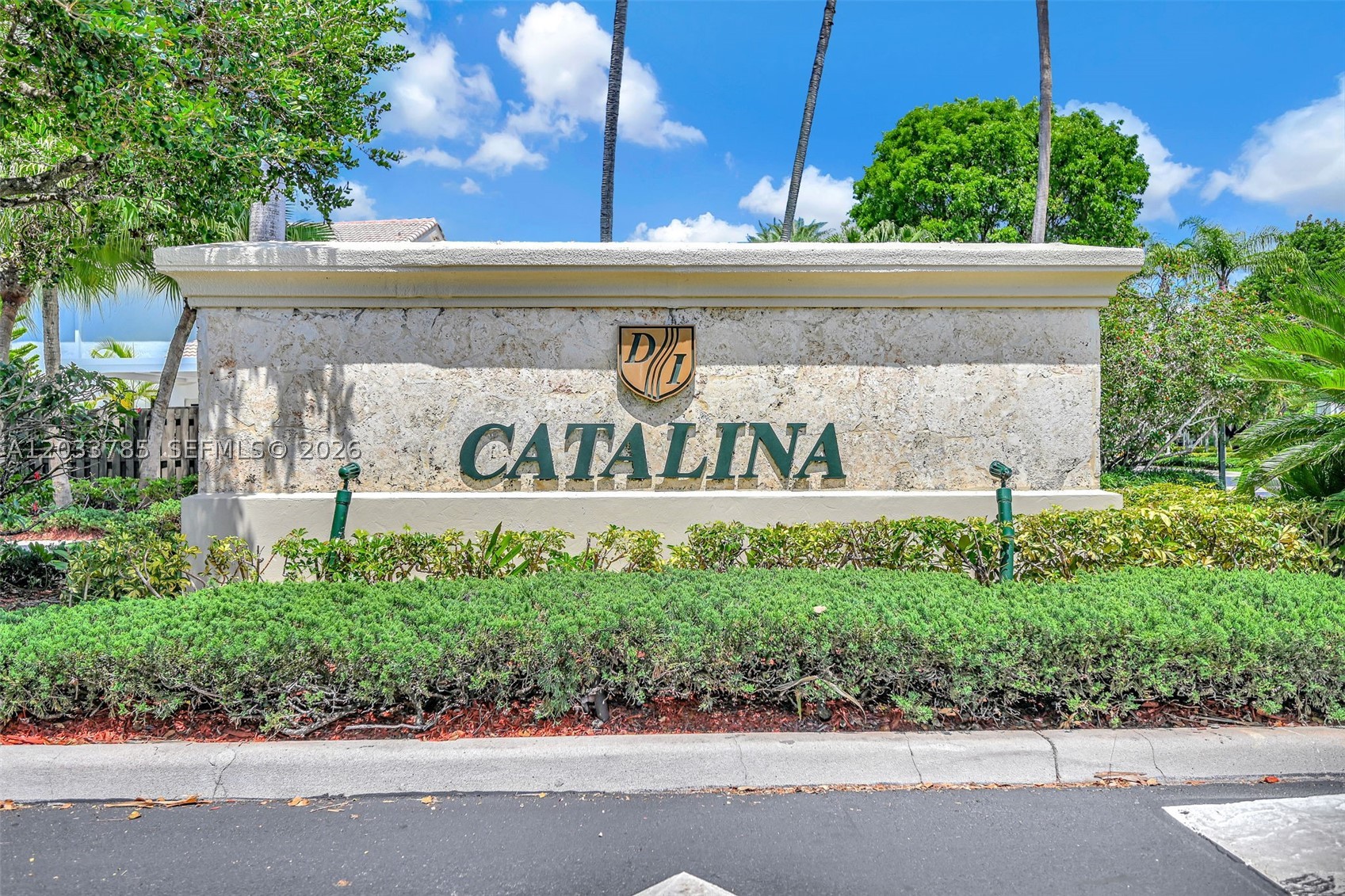 DORAL ISLES CATALINA - Residential