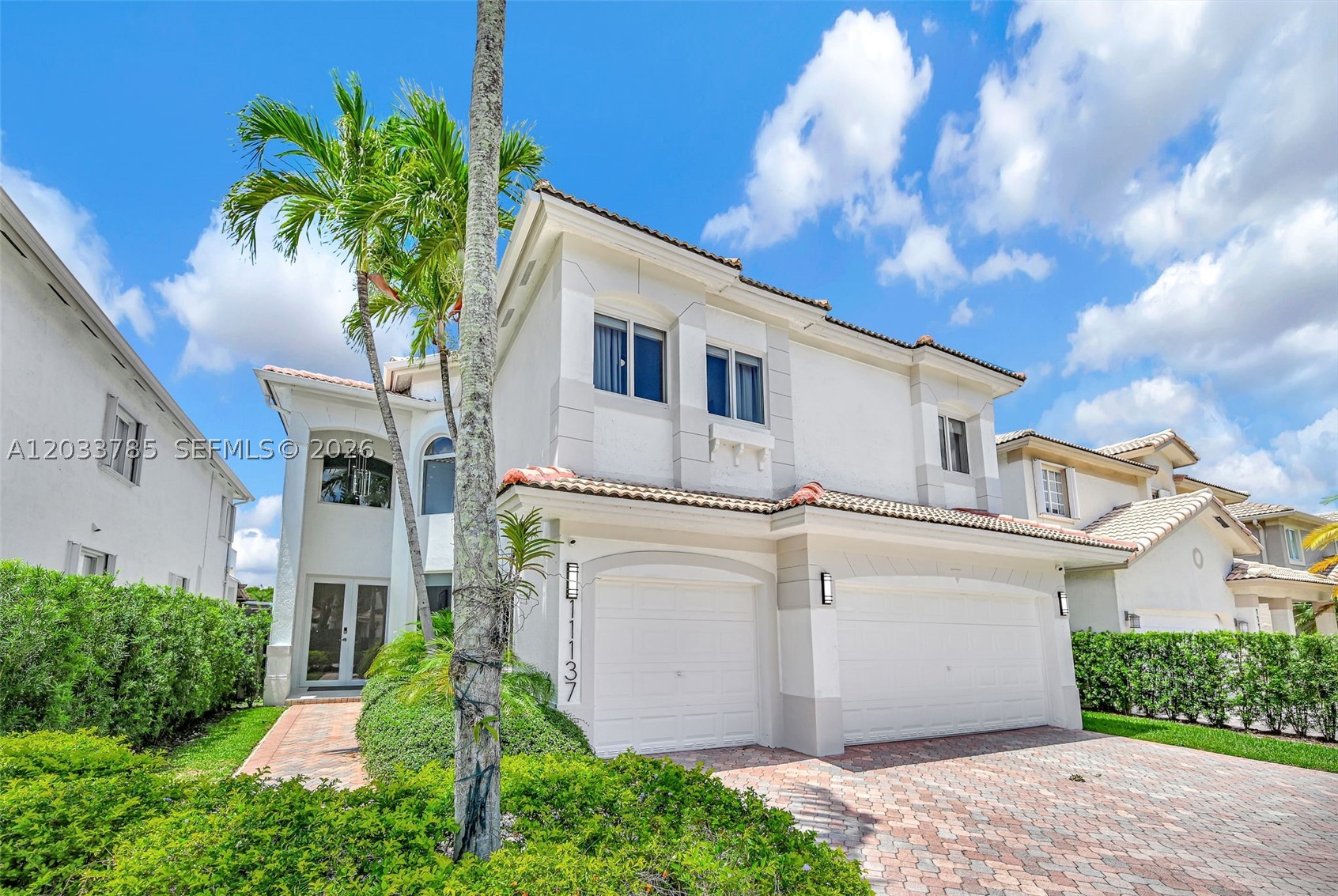 DORAL ISLES CATALINA - Residential