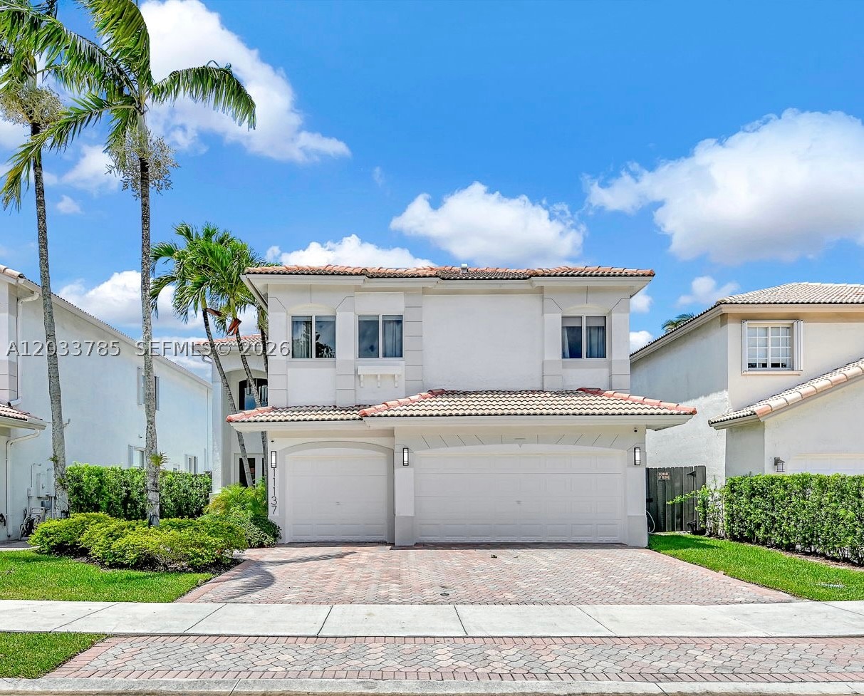 DORAL ISLES CATALINA - Residential