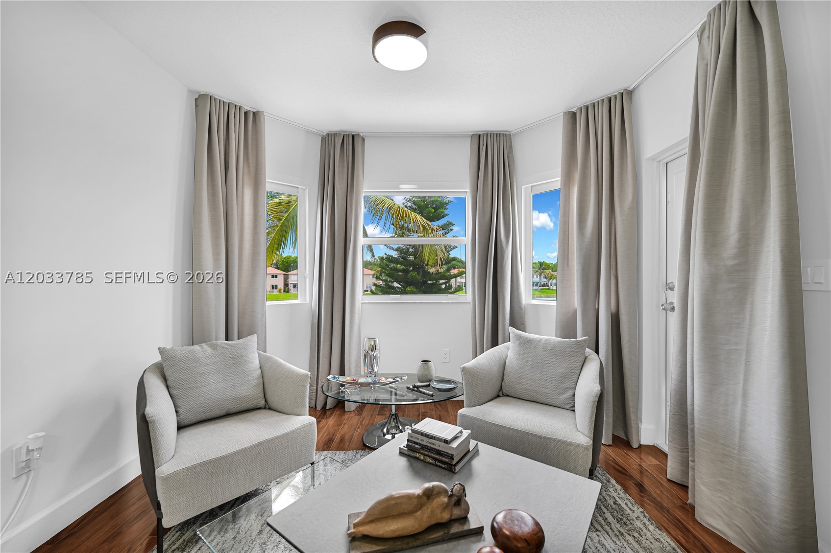DORAL ISLES CATALINA - Residential