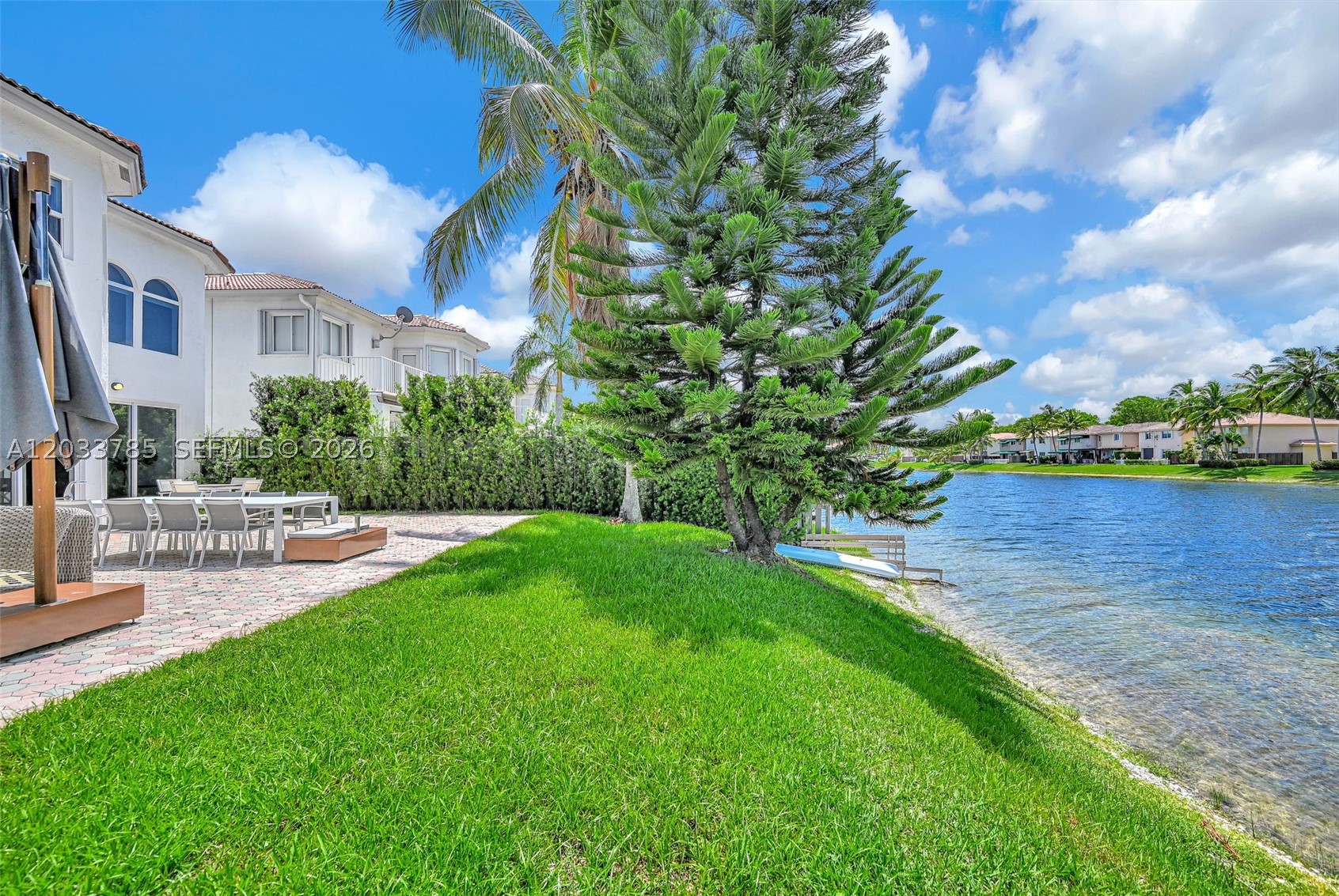 DORAL ISLES CATALINA - Residential