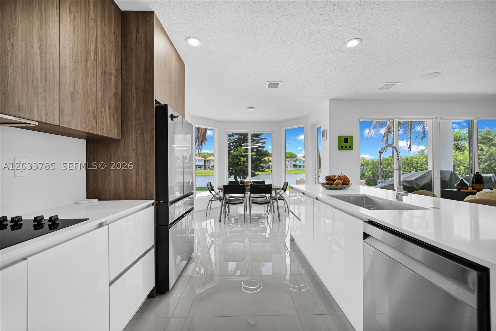 DORAL ISLES CATALINA - Residential