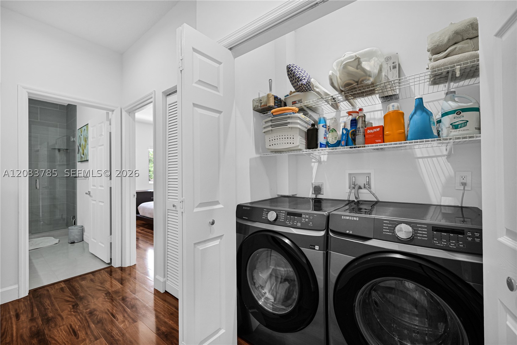 DORAL ISLES CATALINA - Residential