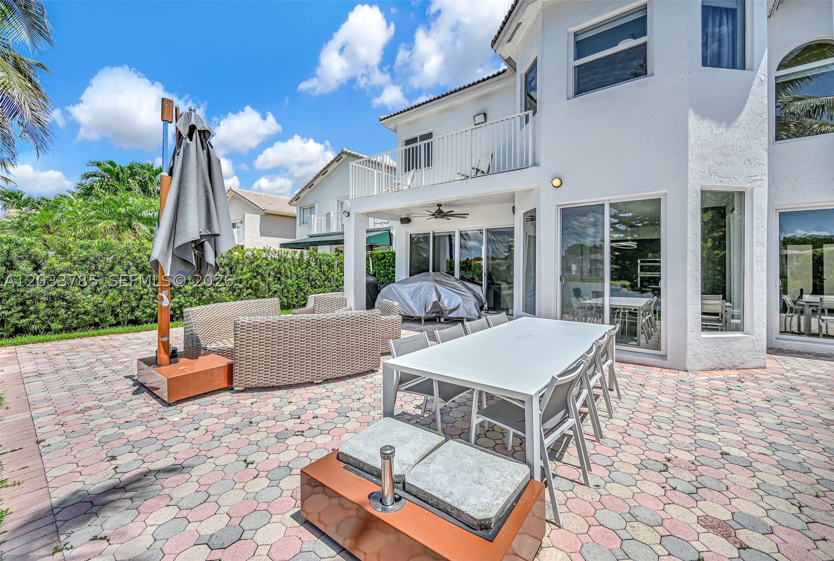 DORAL ISLES CATALINA - Residential