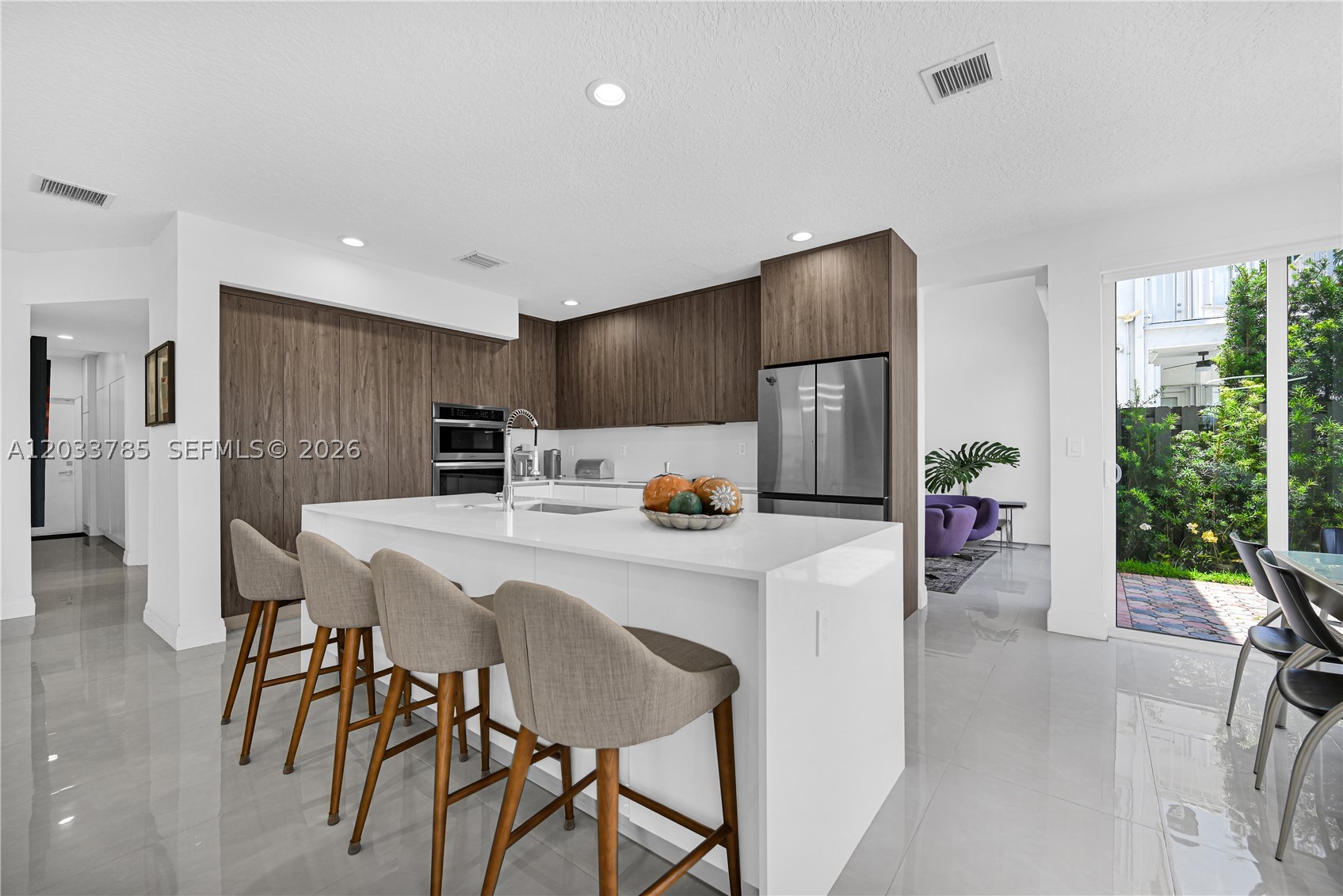 DORAL ISLES CATALINA - Residential