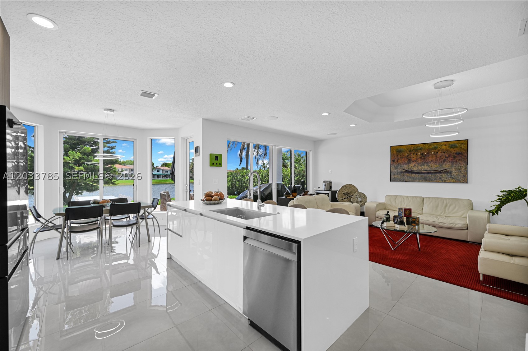 DORAL ISLES CATALINA - Residential