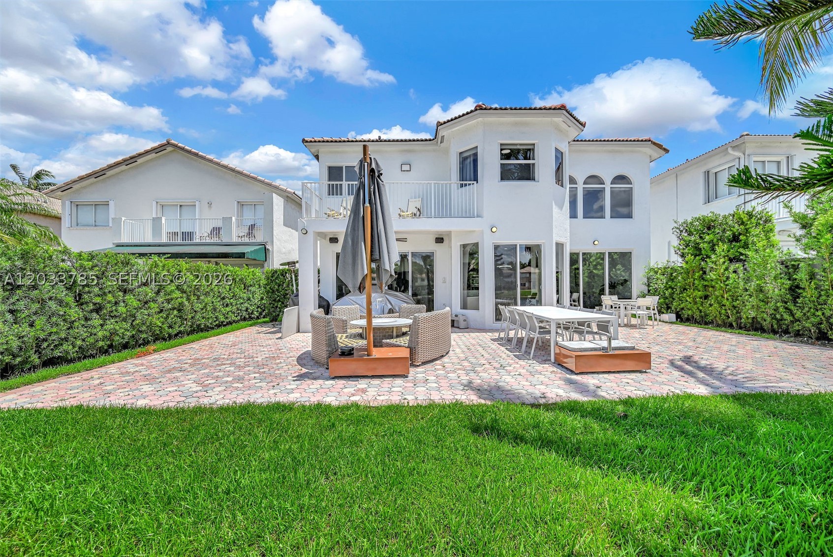DORAL ISLES CATALINA - Residential