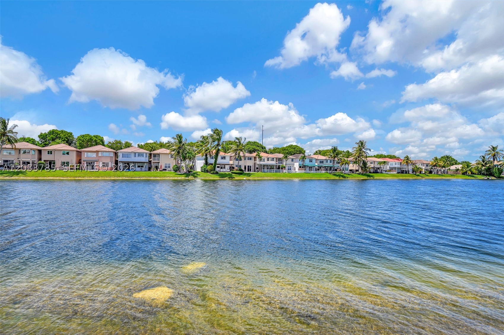 DORAL ISLES CATALINA - Residential