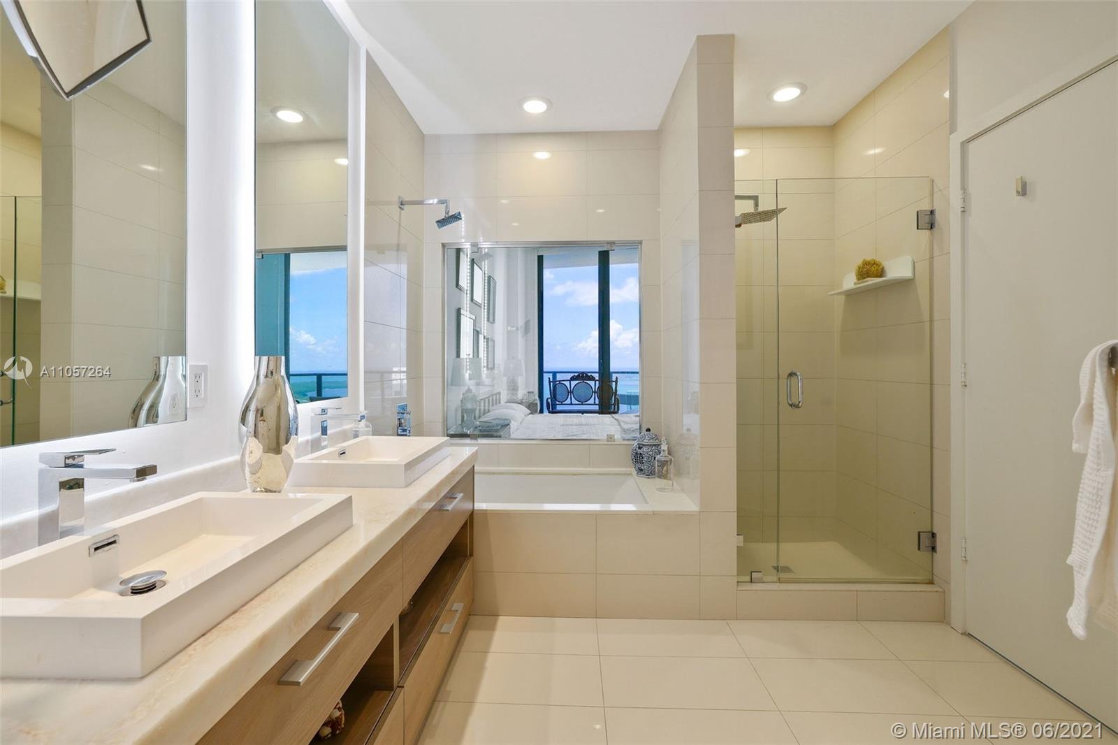 1300 S MIAMI AVENUE CONDO - Residential