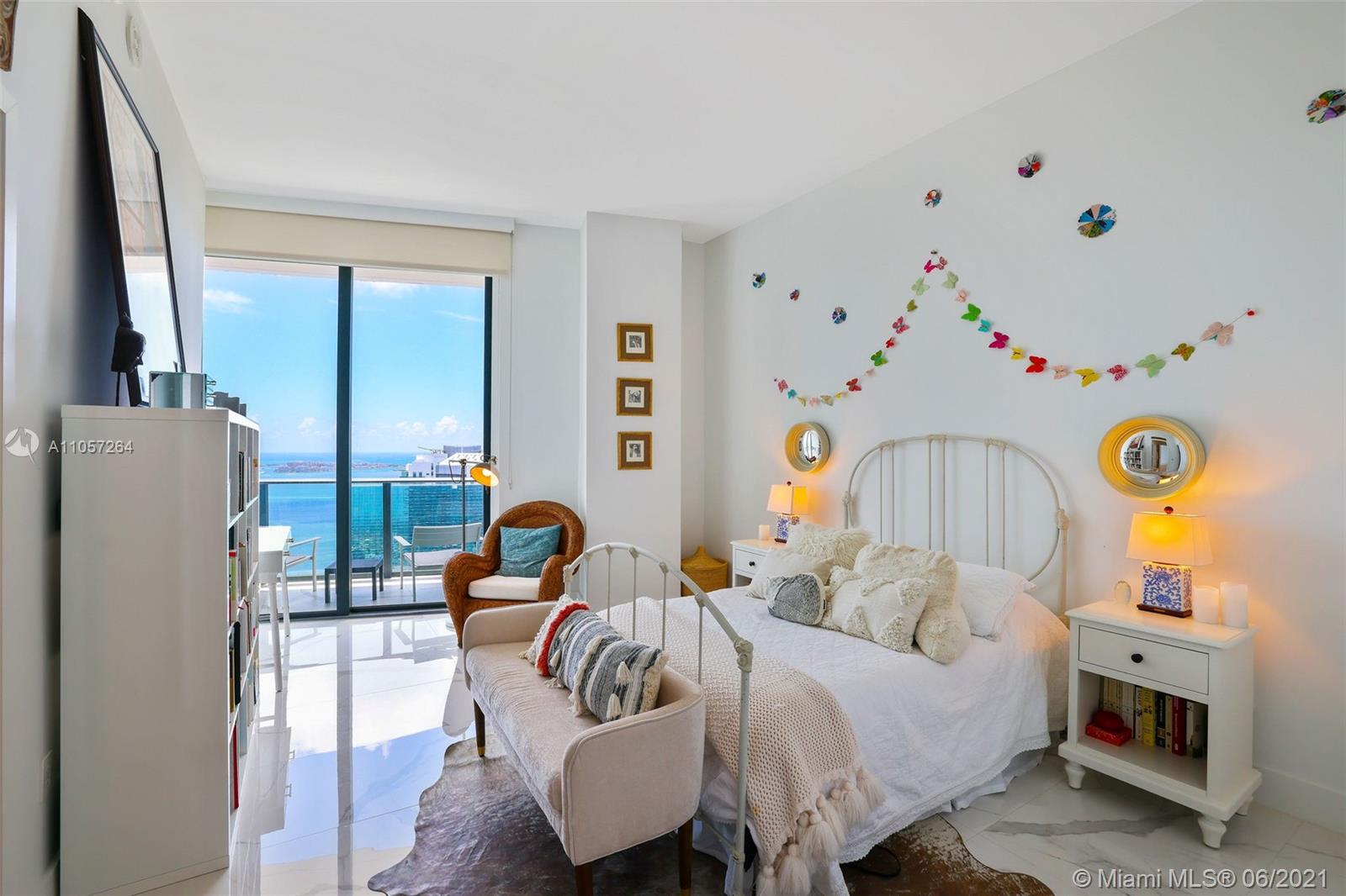 1300 S MIAMI AVENUE CONDO - Residential