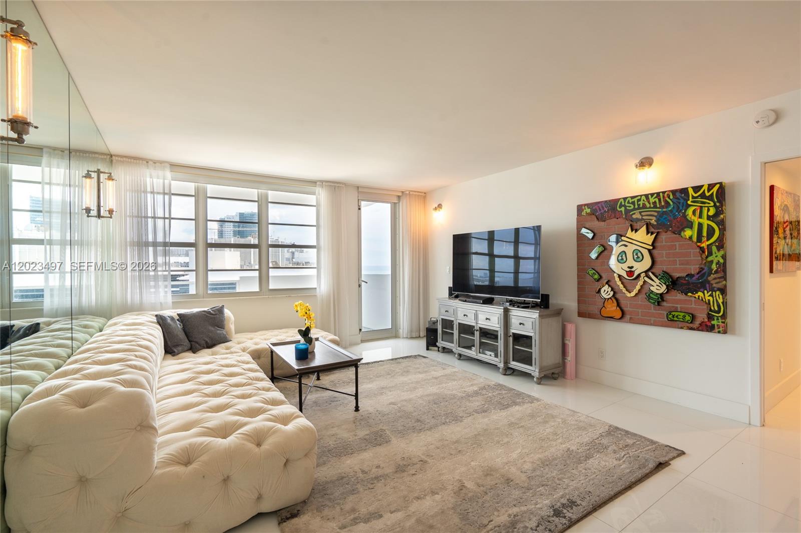 THE DECOPLAGE CONDO - Residential Lease