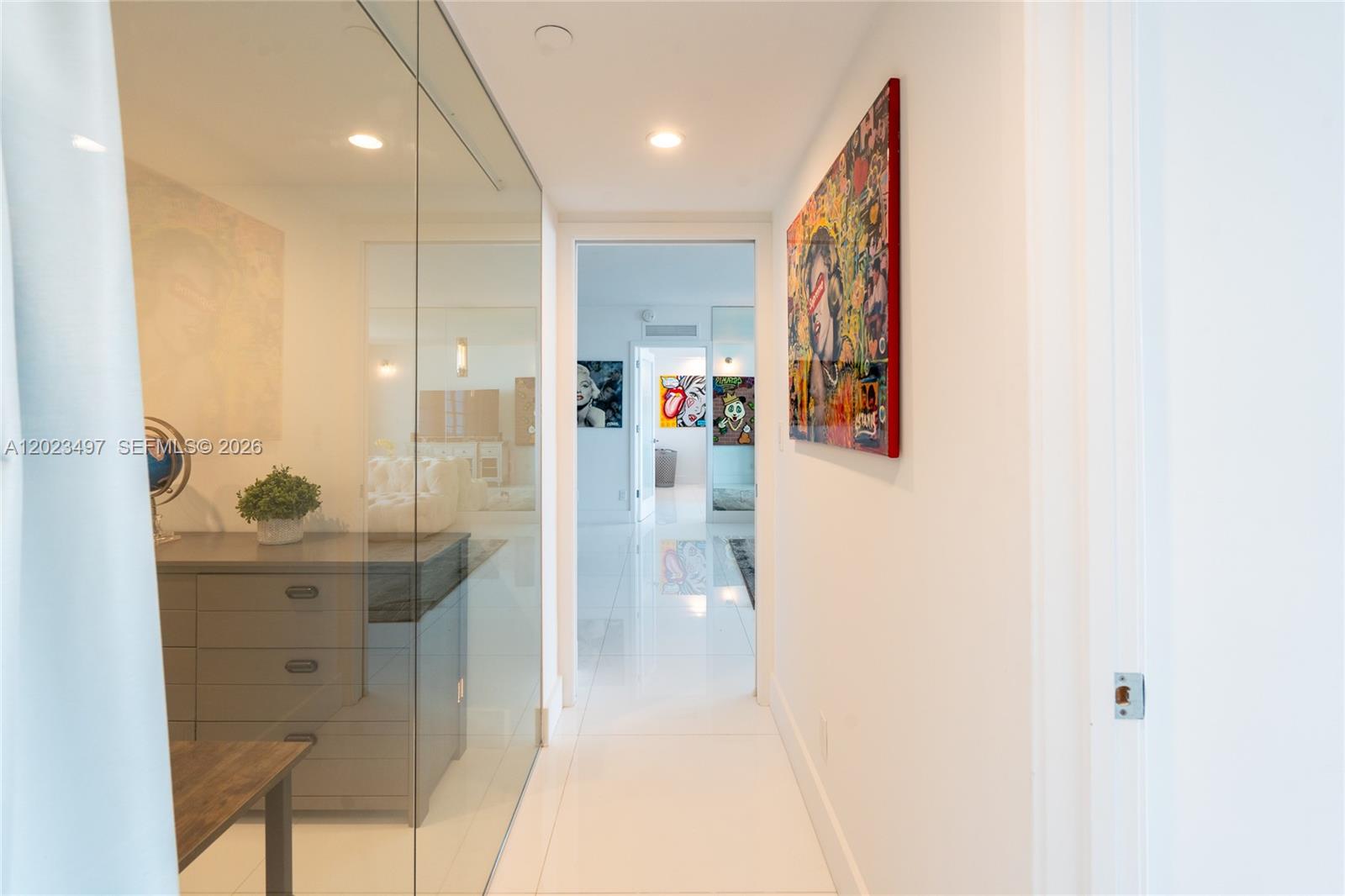 THE DECOPLAGE CONDO - Residential Lease