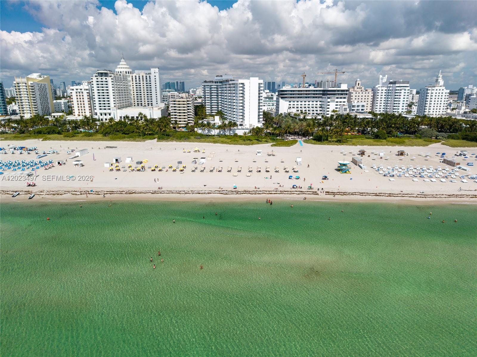 THE DECOPLAGE CONDO - Residential Lease