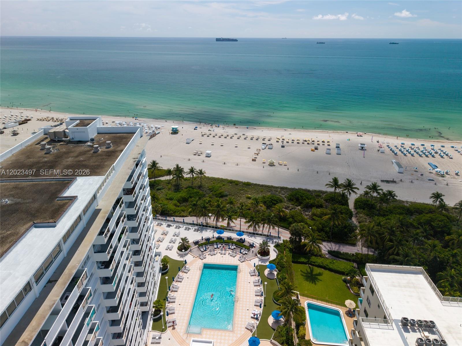 THE DECOPLAGE CONDO - Residential Lease