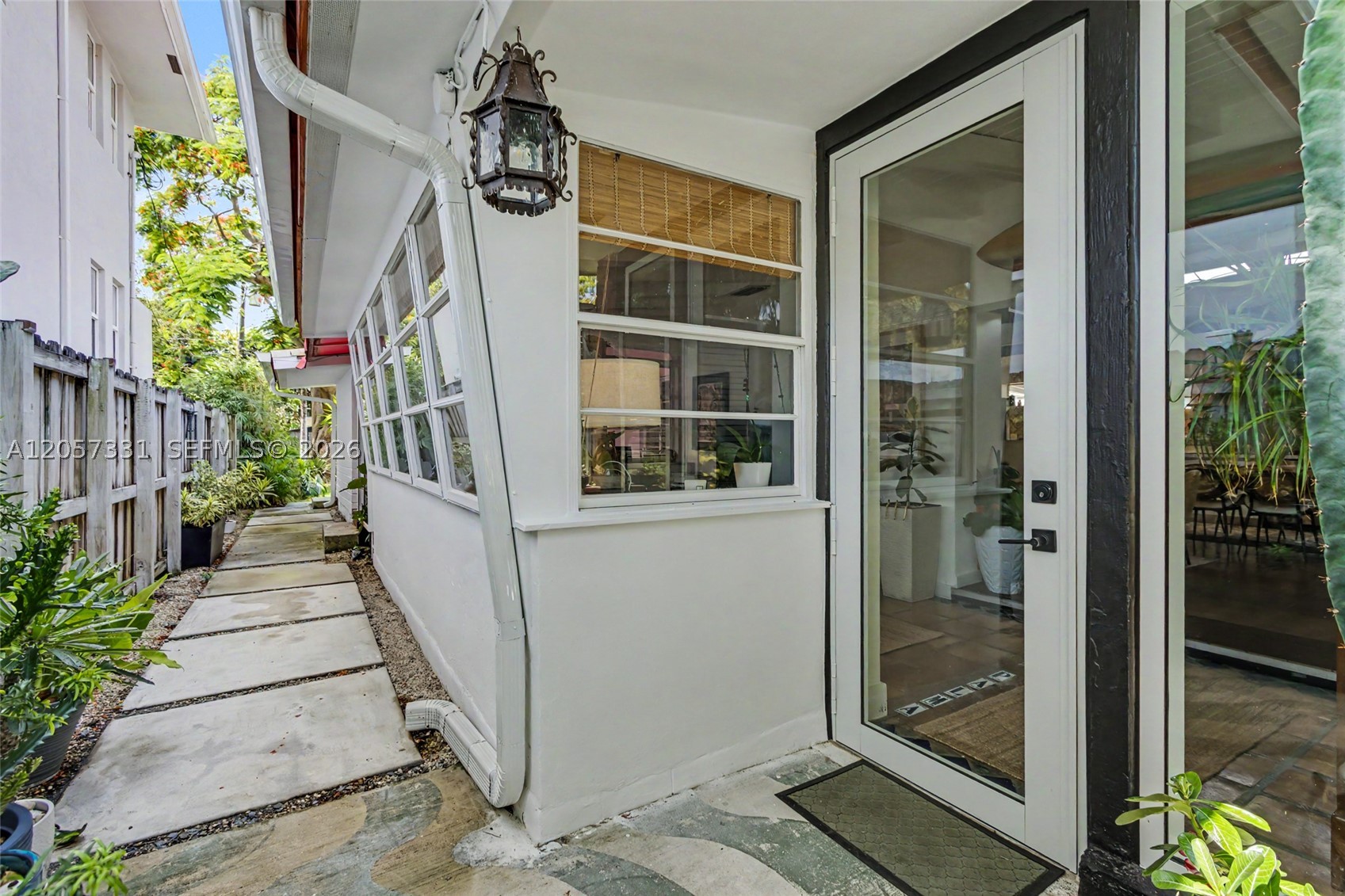 BISCAYNE SHORES CORR PLAT - Residential