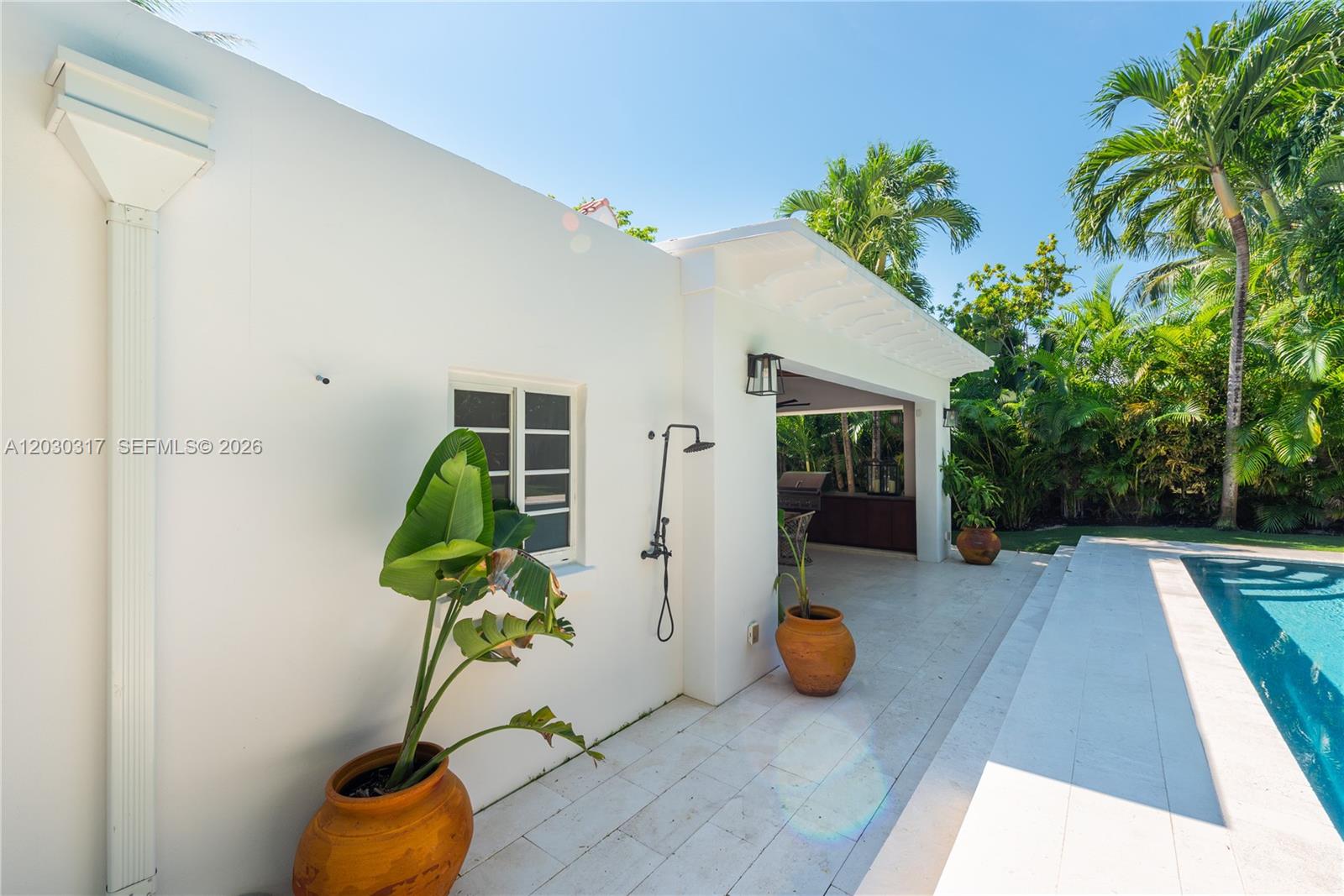 BEACH VIEW - Residential