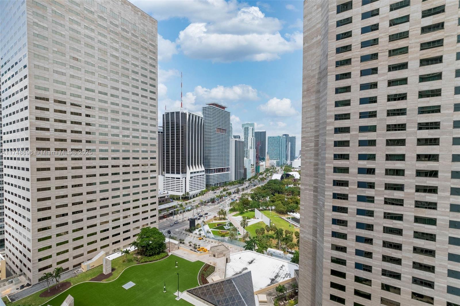 ONE MIAMI WEST - Residential