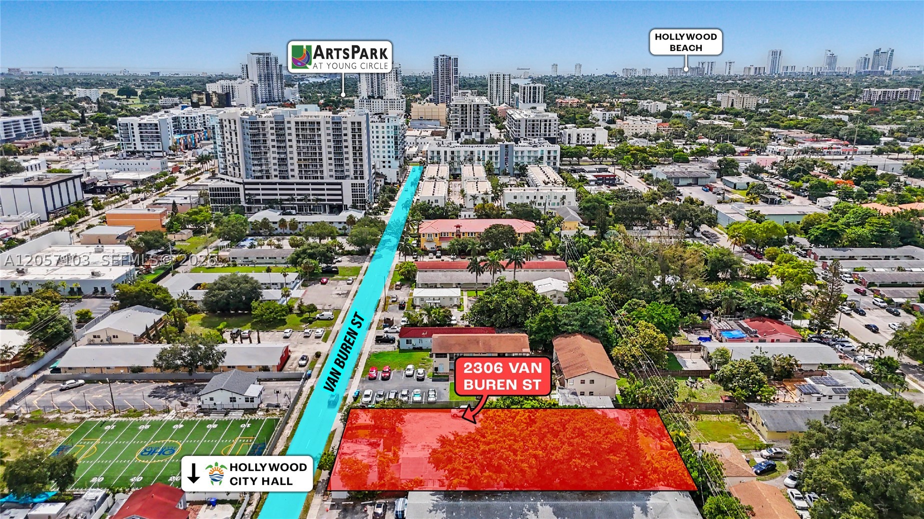 HOLLYWOOD LITTLE RANCHES - Residential Income