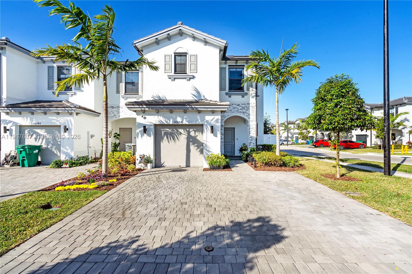 Stunning corner property with modern upgrades and a dream backyard! This brand-new home offers a perfect blend of elegance and comfort, featuring spacious interiors and premium finishes. The standout feature is a dedicated office space, ideal for working from home or personal projects. Enjoy the beautifully designed outdoor area, perfect for relaxing or entertaining. Don’t miss the chance to own this exceptional property with unmatched charm and convenience!