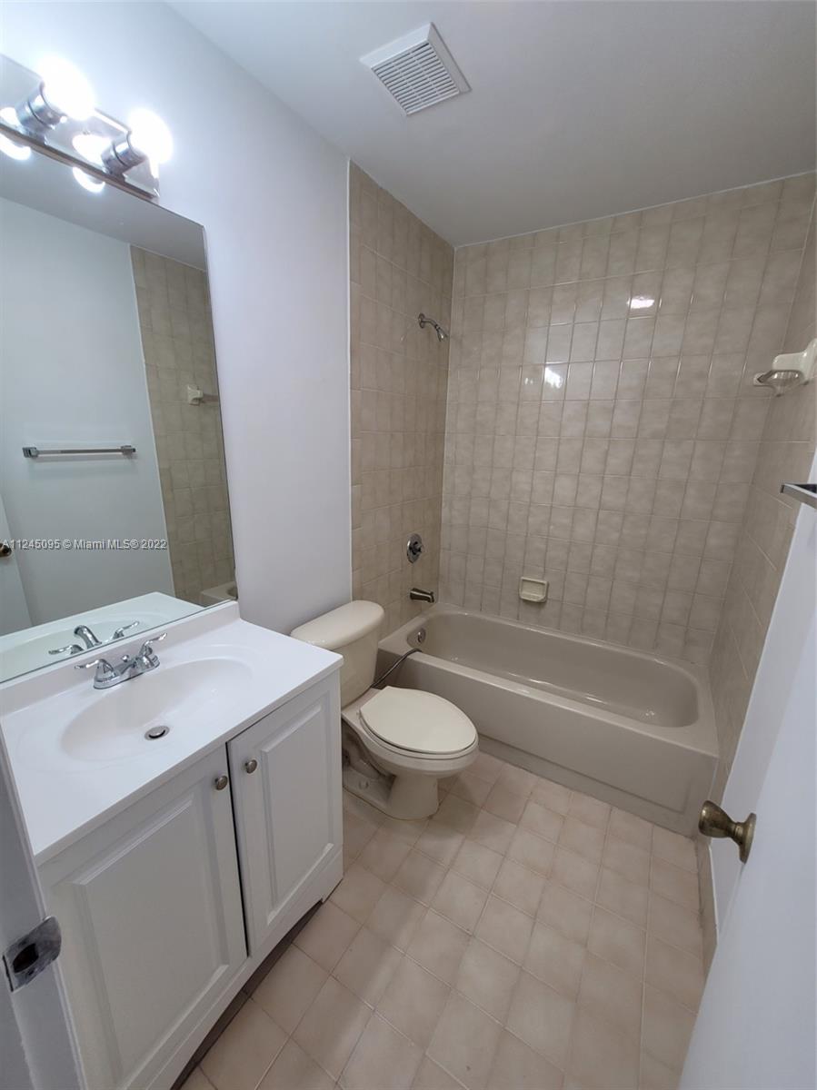 POINCIANA POINTE PHASE 2 - Residential Lease