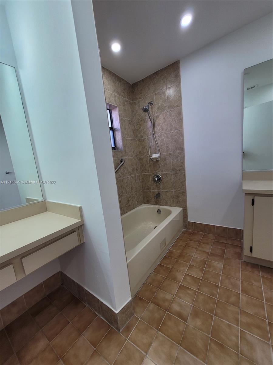 POINCIANA POINTE PHASE 2 - Residential Lease