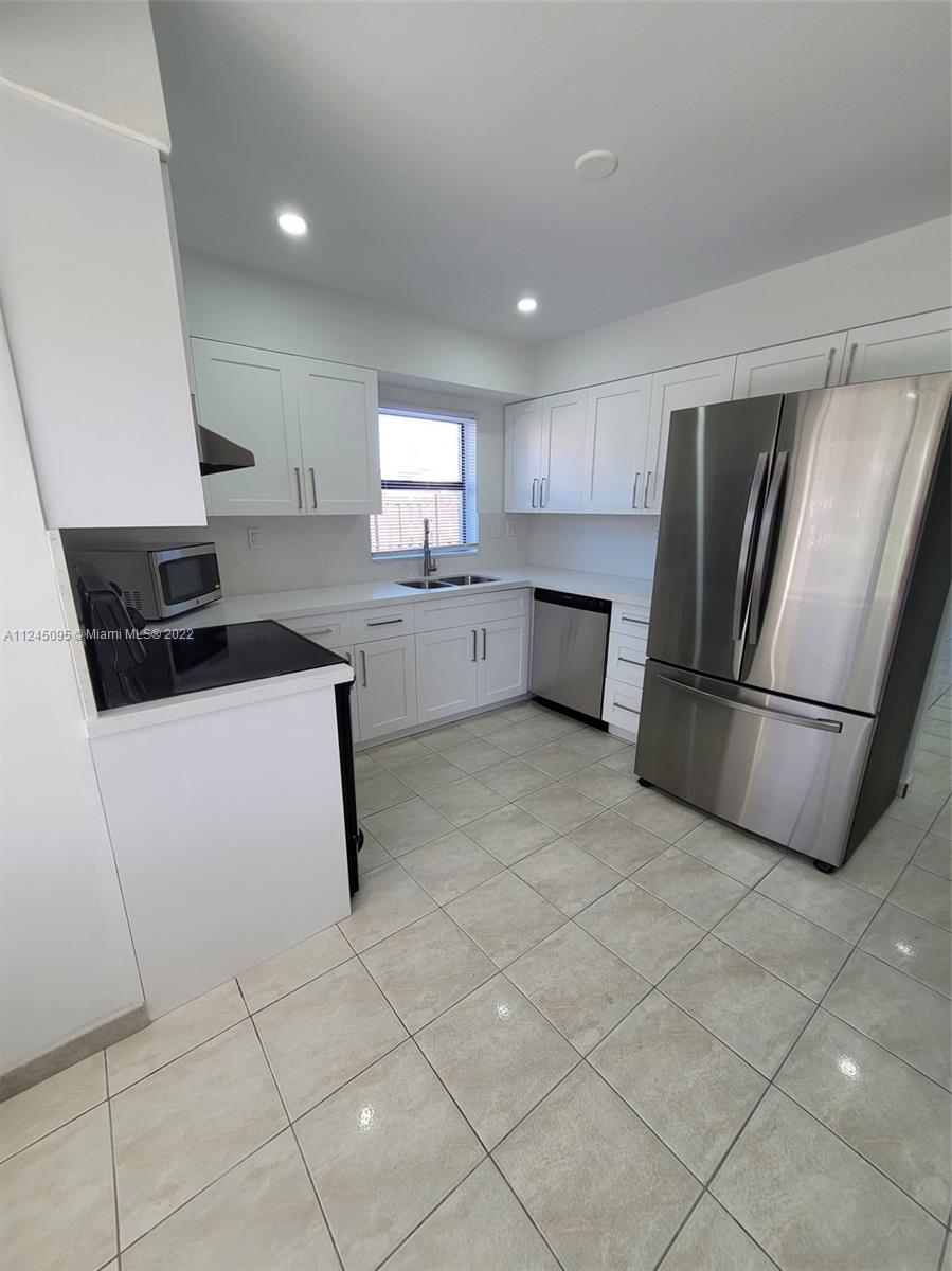 POINCIANA POINTE PHASE 2 - Residential Lease